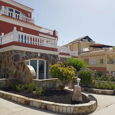 Casa Roja * Κόστα Κάλμα